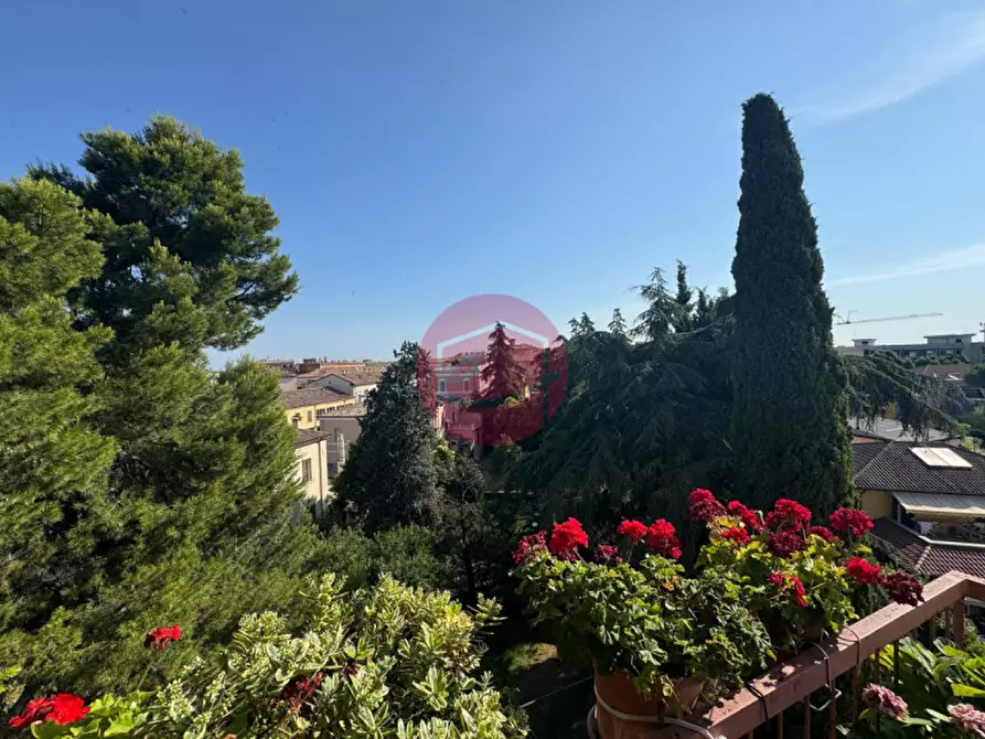 Immagine 12 di Appartamento in vendita  a Santarcangelo Di Romagna