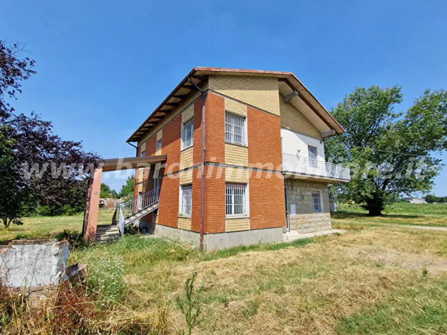 Immagine 1 di Casa bifamiliare in vendita  in Via Pilastrino a Calderara Di Reno