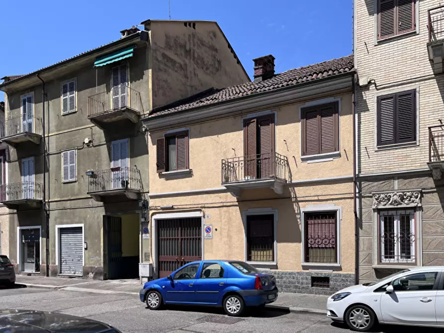 Immagine 3 di Casa indipendente in vendita  in Via Frabosa 10 a Torino