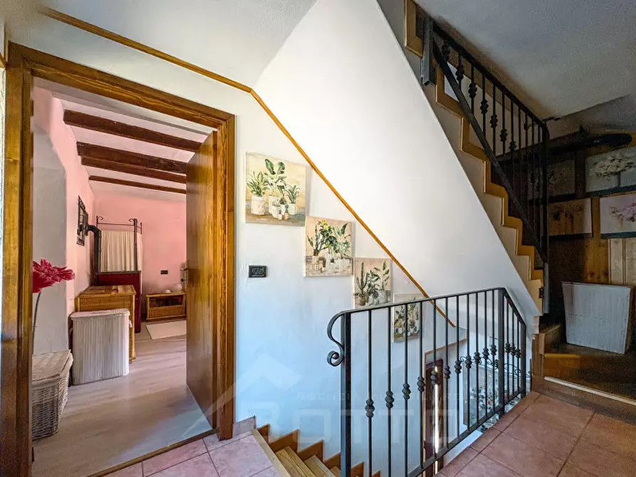 Immagine 11 di Casa indipendente in vendita  in Frazione Migiandone 93 a Ornavasso