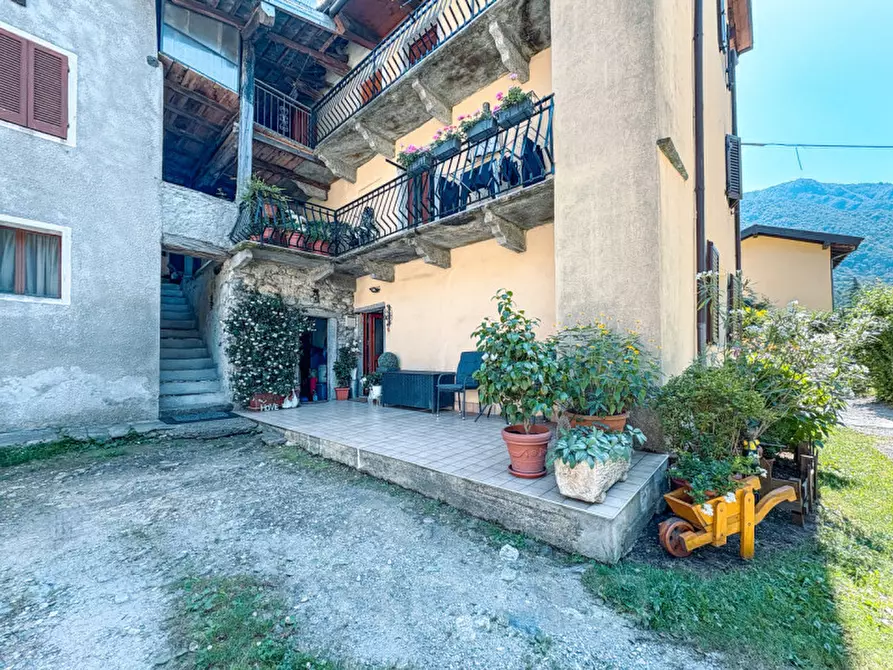 Immagine 24 di Casa indipendente in vendita  in Frazione Migiandone 93 a Ornavasso