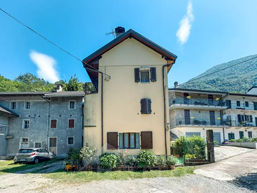 Immagine 25 di Casa indipendente in vendita  in Frazione Migiandone 93 a Ornavasso