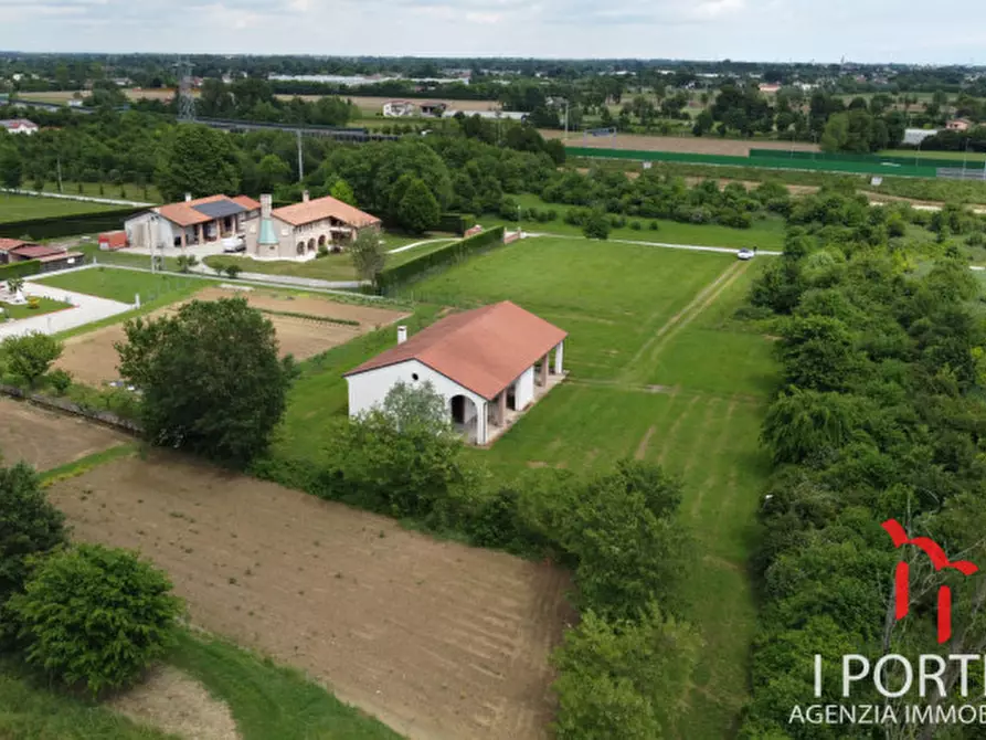 Immagine 10 di Magazzino in vendita  in Via Cimitero a Scorzè