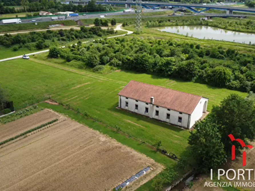 Immagine 12 di Magazzino in vendita  in Via Cimitero a Scorzè