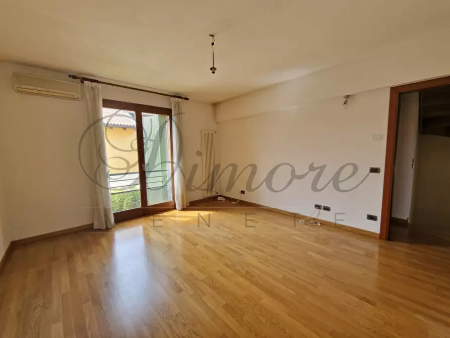 Immagine 10 di Casa bifamiliare in vendita  in Via Alfieri a Santa Maria Di Sala