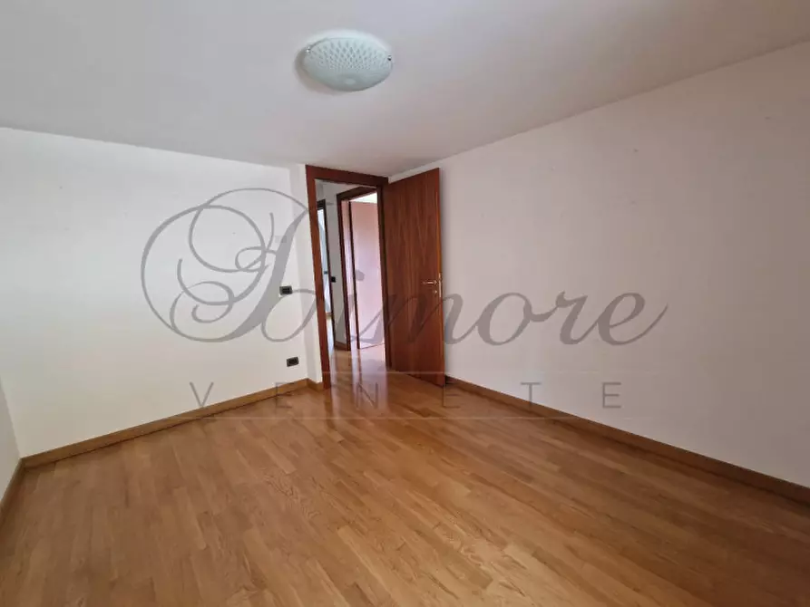 Immagine 15 di Casa bifamiliare in vendita  in Via Alfieri a Santa Maria Di Sala