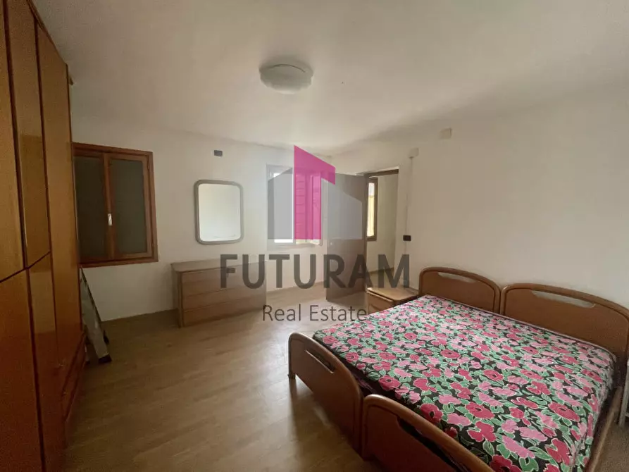 Immagine 3 di Ufficio in vendita  in VIA firenze 1 a Mira