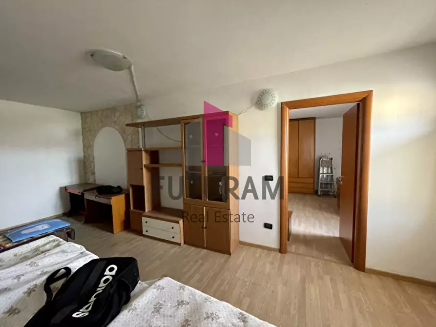 Immagine 6 di Ufficio in vendita  in VIA firenze 1 a Mira