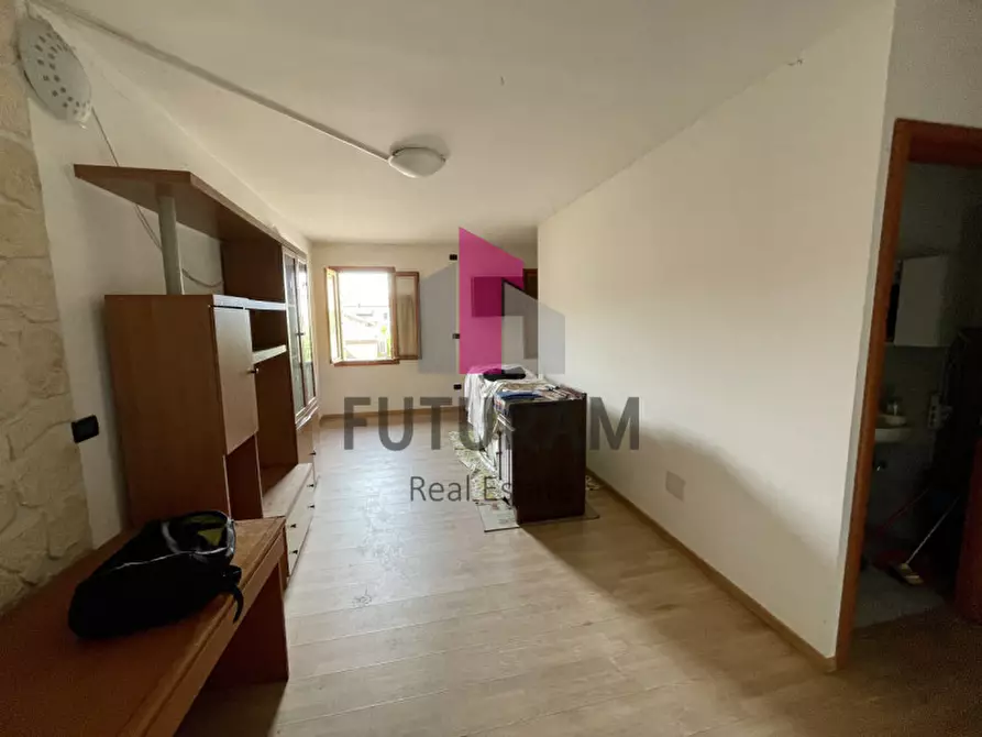 Immagine 14 di Ufficio in vendita  in VIA firenze 1 a Mira