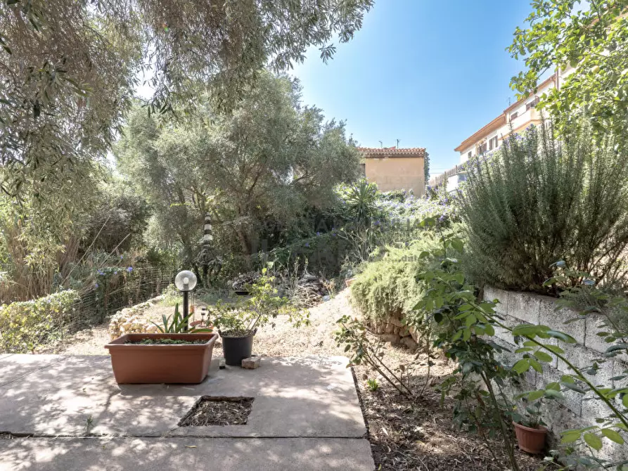 Immagine 3 di Casa bifamiliare in vendita  in Via Sardegna a La Maddalena