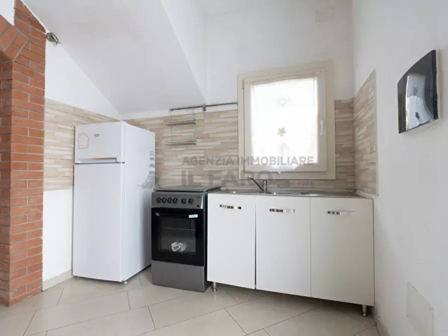 Immagine 10 di Casa bifamiliare in vendita  in Via Sardegna a La Maddalena