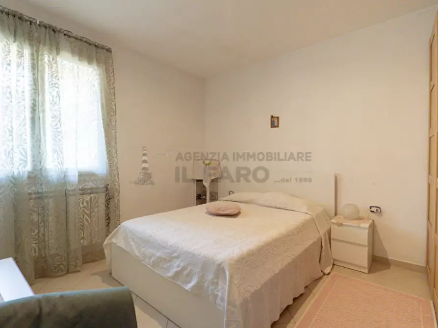 Immagine 9 di Casa bifamiliare in vendita  in Via Sardegna a La Maddalena