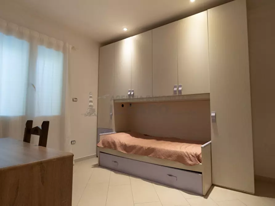 Immagine 12 di Casa bifamiliare in vendita  in Via Sardegna a La Maddalena