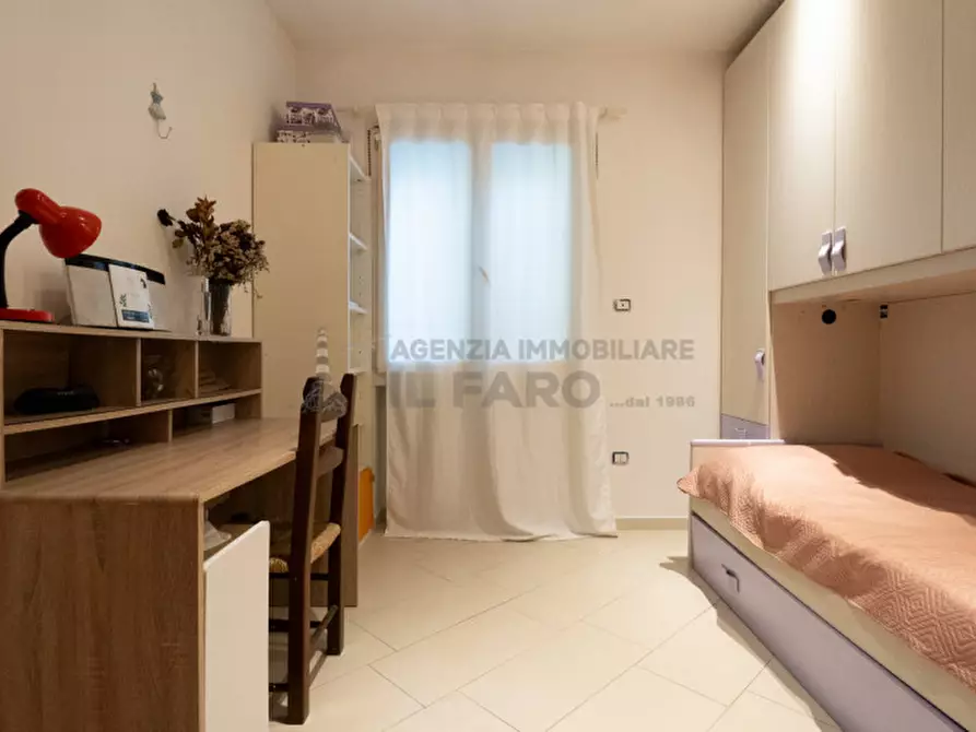Immagine 22 di Casa bifamiliare in vendita  in Via Sardegna a La Maddalena