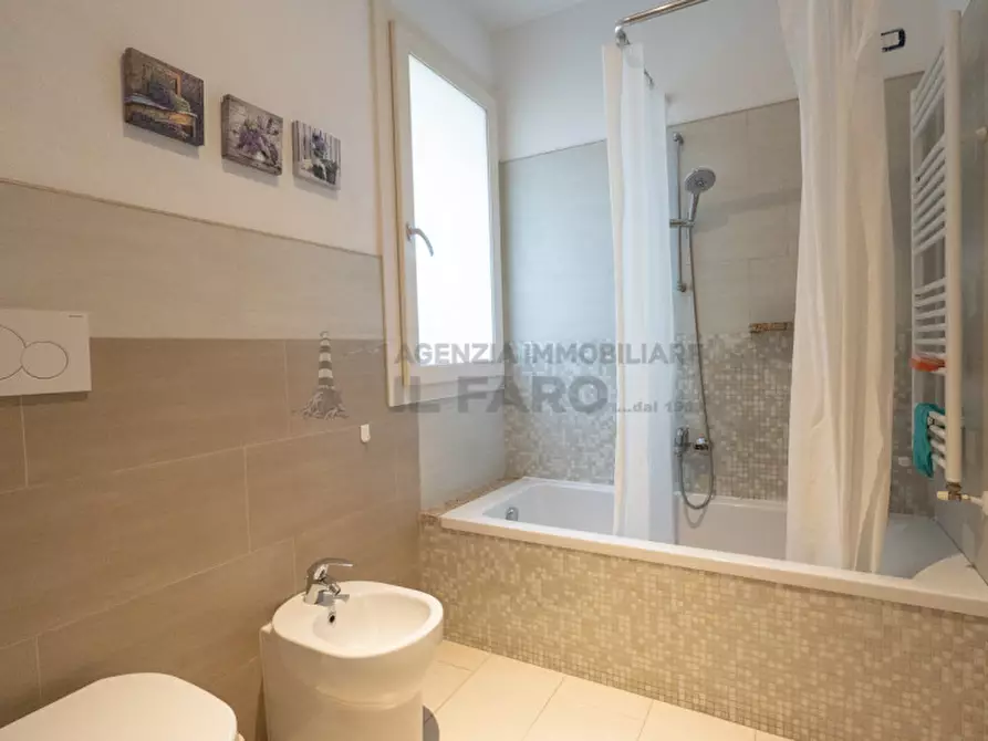 Immagine 25 di Casa bifamiliare in vendita  in Via Sardegna a La Maddalena