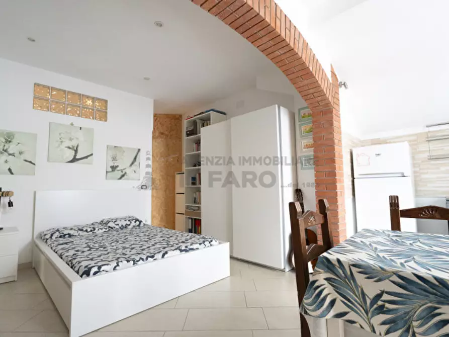 Immagine 28 di Casa bifamiliare in vendita  in Via Sardegna a La Maddalena