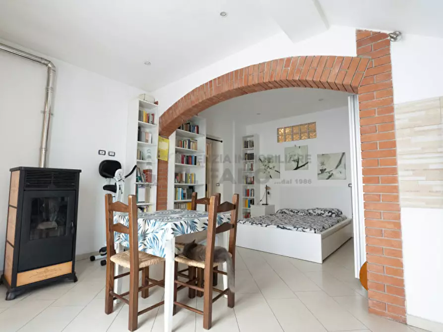 Immagine 30 di Casa bifamiliare in vendita  in Via Sardegna a La Maddalena