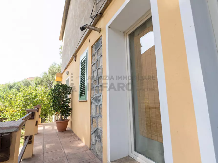 Immagine 35 di Casa bifamiliare in vendita  in Via Sardegna a La Maddalena