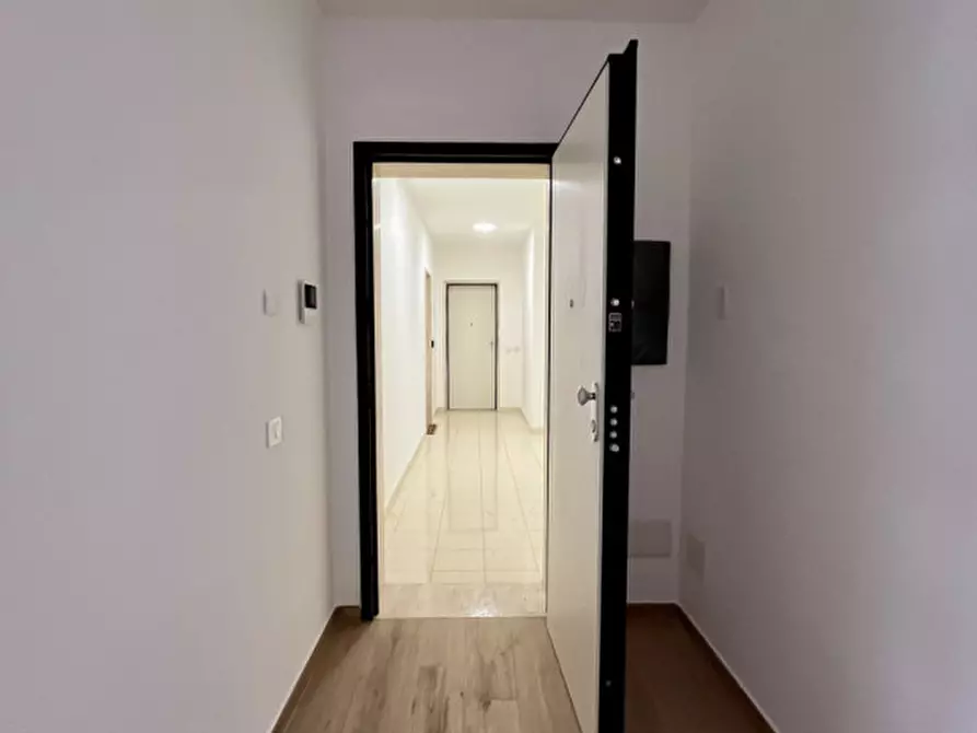 Immagine 1 di Appartamento in vendita  in Via San Simplicio a Olbia