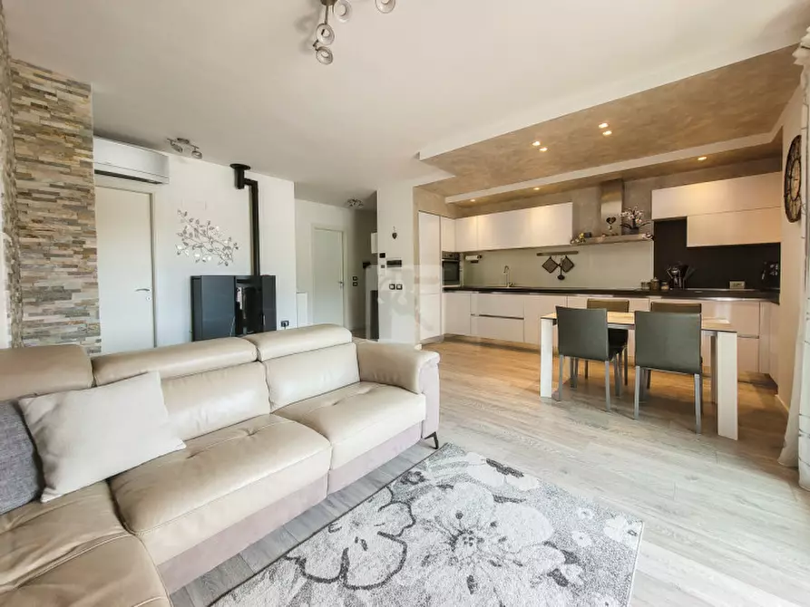 Immagine 2 di Appartamento in vendita  in Via Giordano Bruno a Dro