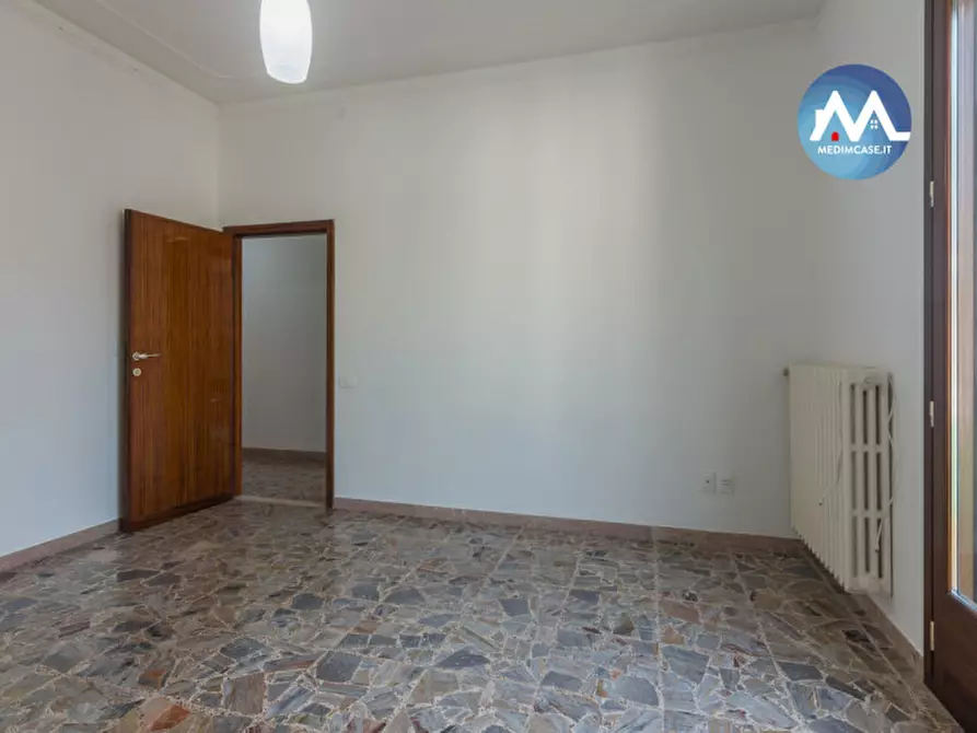 Immagine 2 di Casa bifamiliare in vendita  in via Cattabrighe 26 a Pesaro