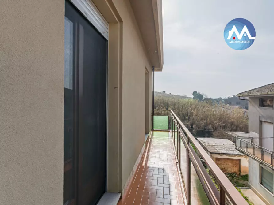 Immagine 3 di Casa bifamiliare in vendita  in via Cattabrighe 26 a Pesaro