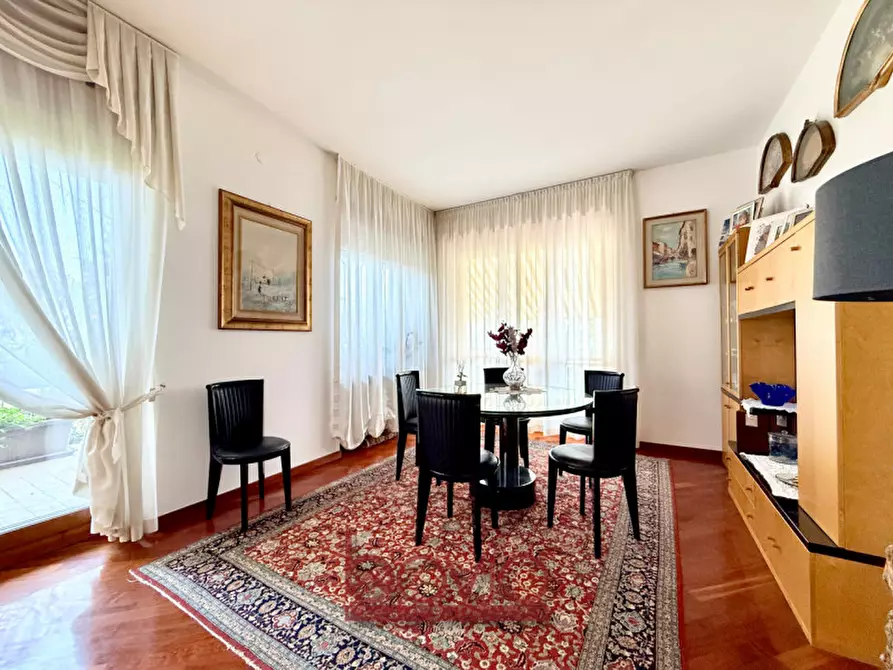 Immagine 9 di Casa bifamiliare in vendita  in Via Valle Della Quiete 44 a San Mauro Torinese