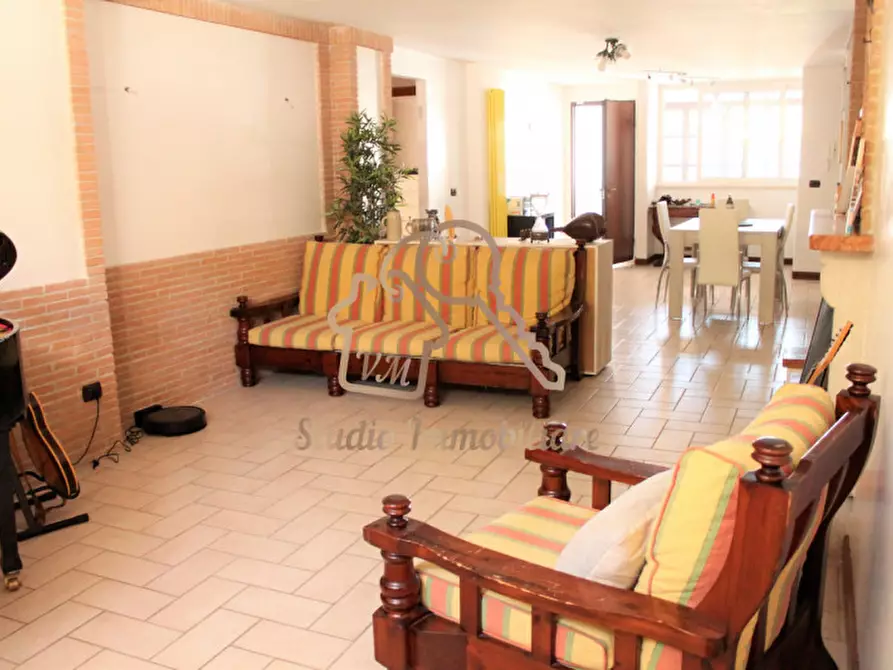 Immagine 39 di Villetta a schiera in vendita  in Via della Torre di Spizzichino, 98 a Roma