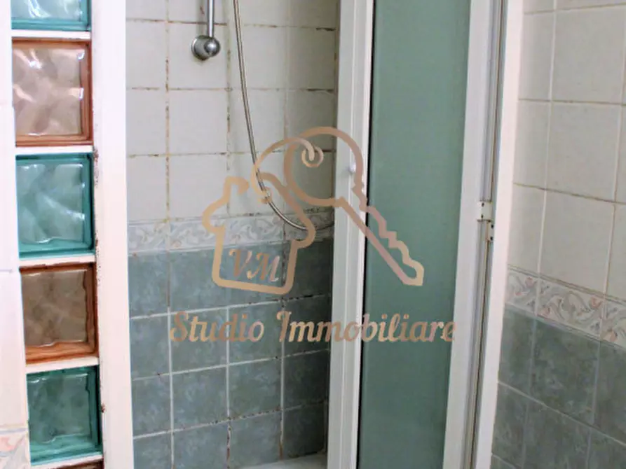 Immagine 48 di Villetta a schiera in vendita  in Via della Torre di Spizzichino, 98 a Roma