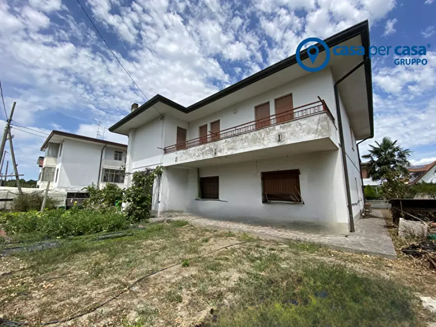 Immagine 4 di Casa indipendente in vendita  in Via Lampertheim a Adria