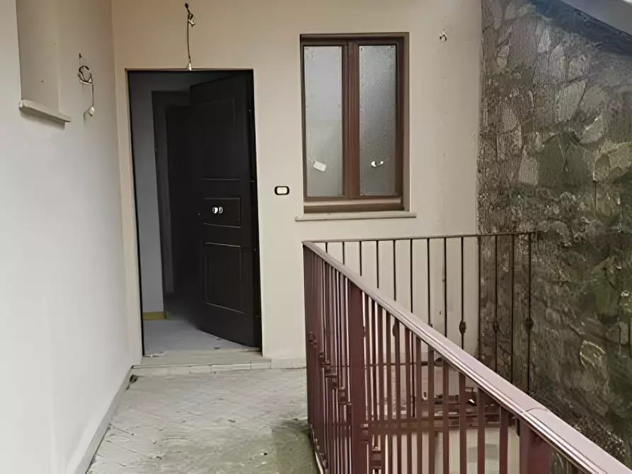 Immagine 8 di Palazzo in vendita  in Via Leopardi 13 a Monte Cerignone