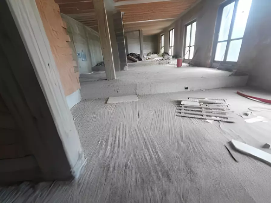 Immagine 12 di Palazzo in vendita  in Via Leopardi 13 a Monte Cerignone