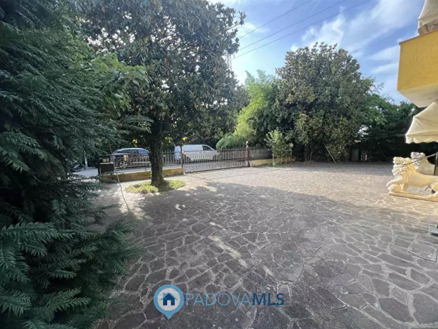 Immagine 1 di Casa bifamiliare in vendita  in Via Alcide De Gasperi, 8 a Agna