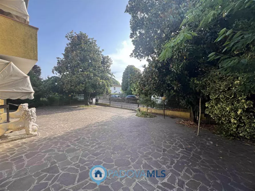 Immagine 3 di Casa bifamiliare in vendita  in Via Alcide De Gasperi, 8 a Agna