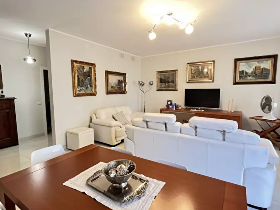 Immagine 8 di Appartamento in vendita  in via Matteotti 14 a Assago