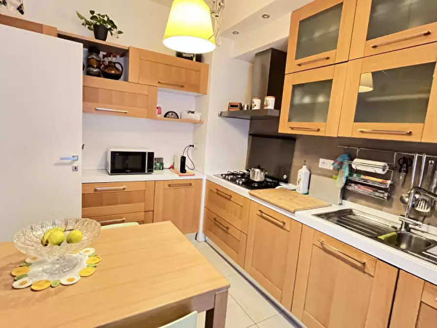 Immagine 11 di Appartamento in vendita  in via Matteotti 14 a Assago