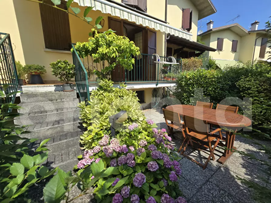 Immagine 16 di Villetta a schiera in vendita  in Via Ugo Branca, 6 a Montichiari