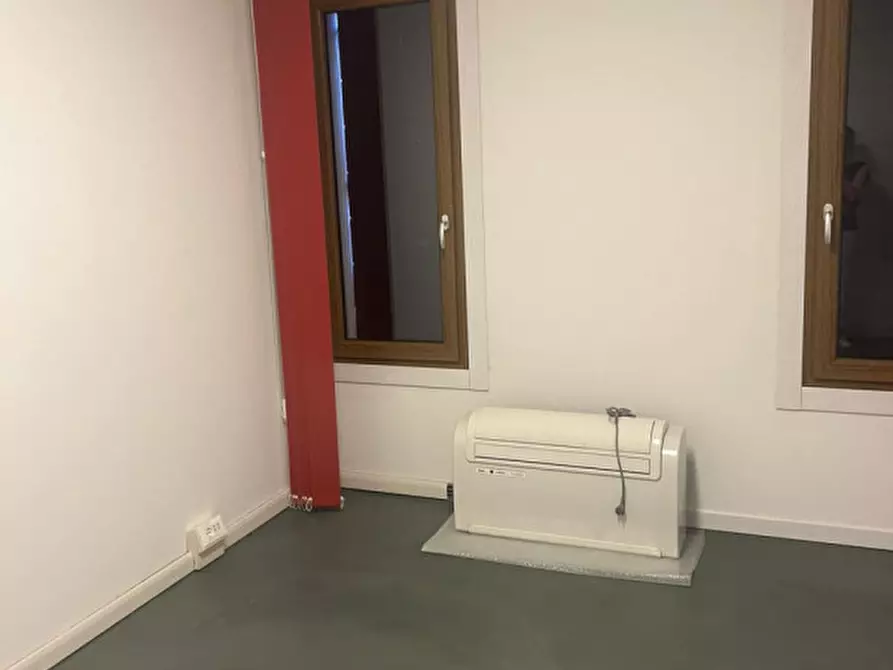 Immagine 3 di Ufficio in affitto  in Via Cesare Battisti a Monselice