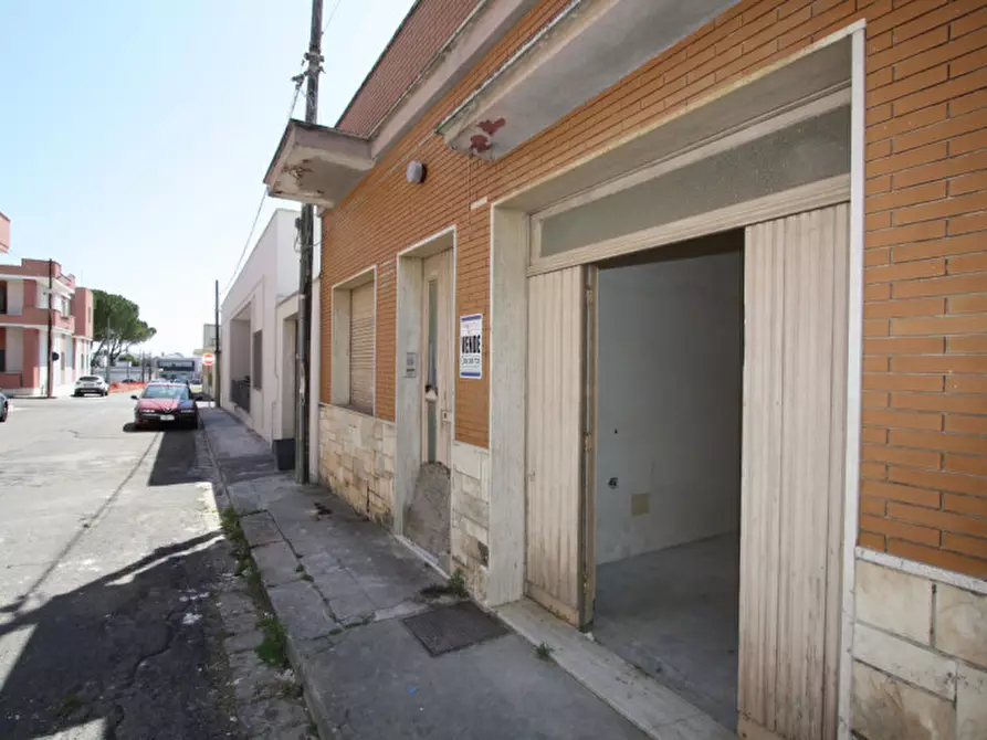 Immagine 31 di Casa indipendente in vendita  in Via Forlì a Galatina