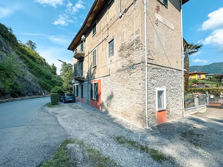 Immagine 3 di Appartamento in vendita  in Via Valle Sesia 15 a Nonio