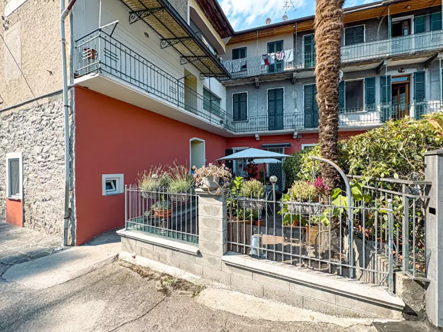 Immagine 29 di Appartamento in vendita  in Via Valle Sesia 15 a Nonio