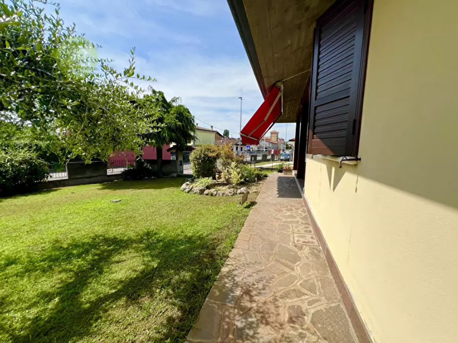 Immagine 5 di Villa in vendita  in via garibaldi 47 cerea a Cerea