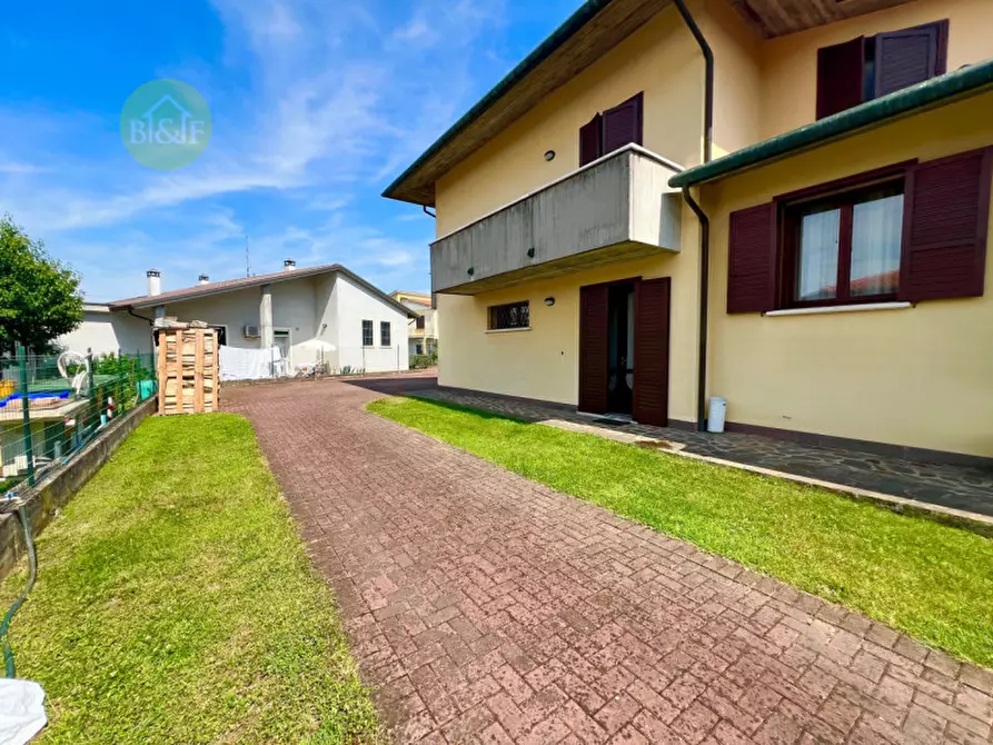 Immagine 12 di Villa in vendita  in via garibaldi 47 cerea a Cerea