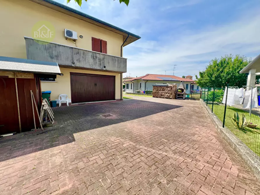 Immagine 14 di Villa in vendita  in via garibaldi 47 cerea a Cerea
