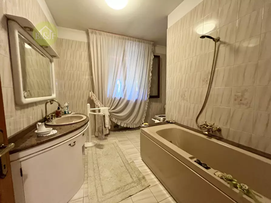 Immagine 37 di Villa in vendita  in via garibaldi 47 cerea a Cerea