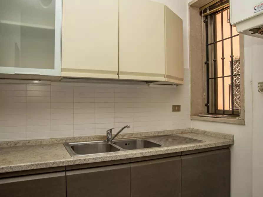 Immagine 7 di Appartamento in vendita  in Via XX Settembre 77 a Verona