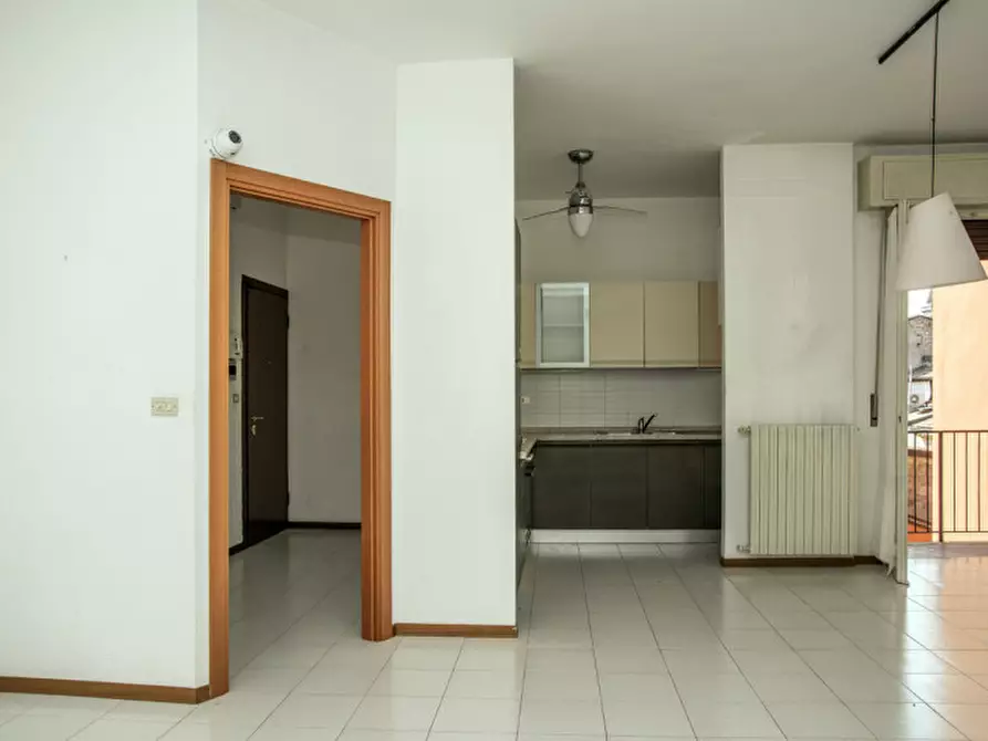 Immagine 8 di Appartamento in vendita  in Via XX Settembre 77 a Verona