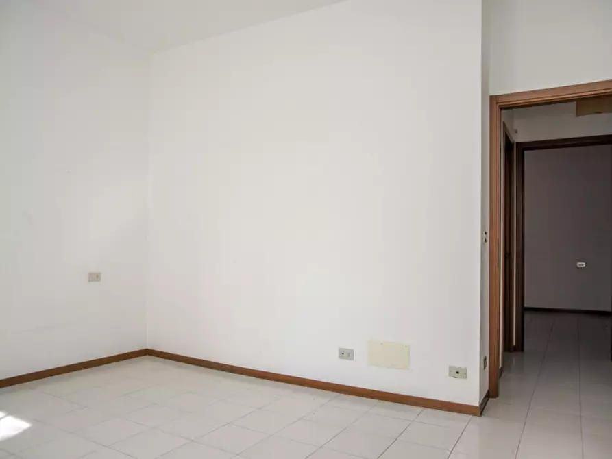 Immagine 21 di Appartamento in vendita  in Via XX Settembre 77 a Verona