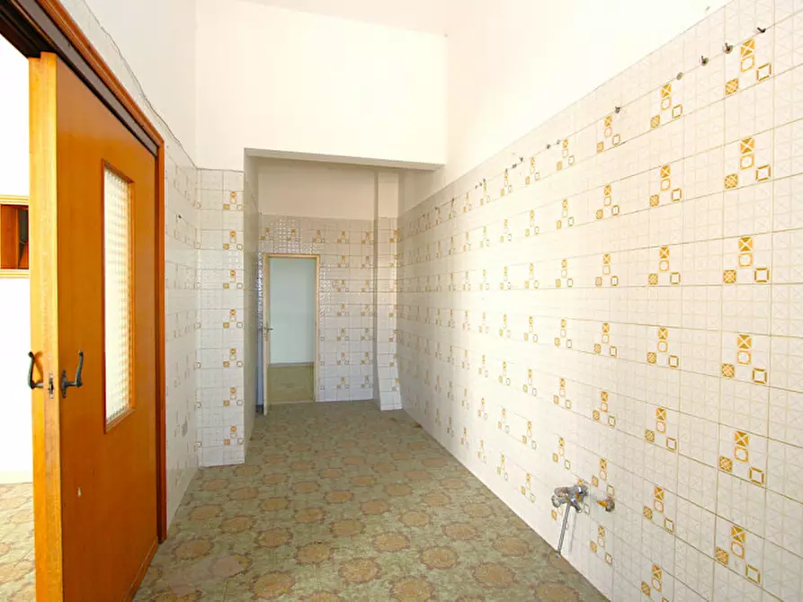 Immagine 6 di Casa indipendente in vendita  in Via Torino a Matino