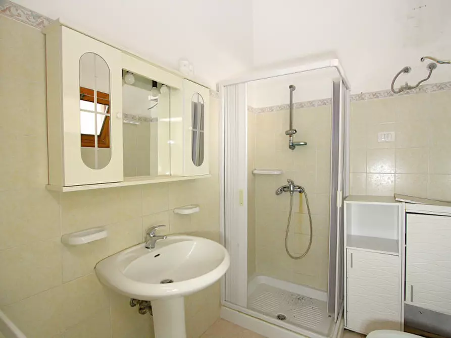 Immagine 21 di Casa indipendente in vendita  in Via Torino a Matino